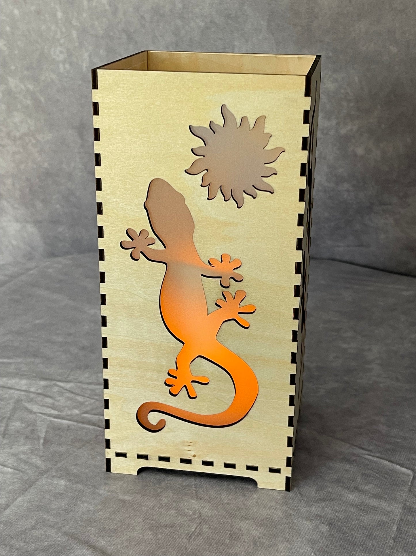 Flameless LED Candleholder - Talavera Lizard Frosted